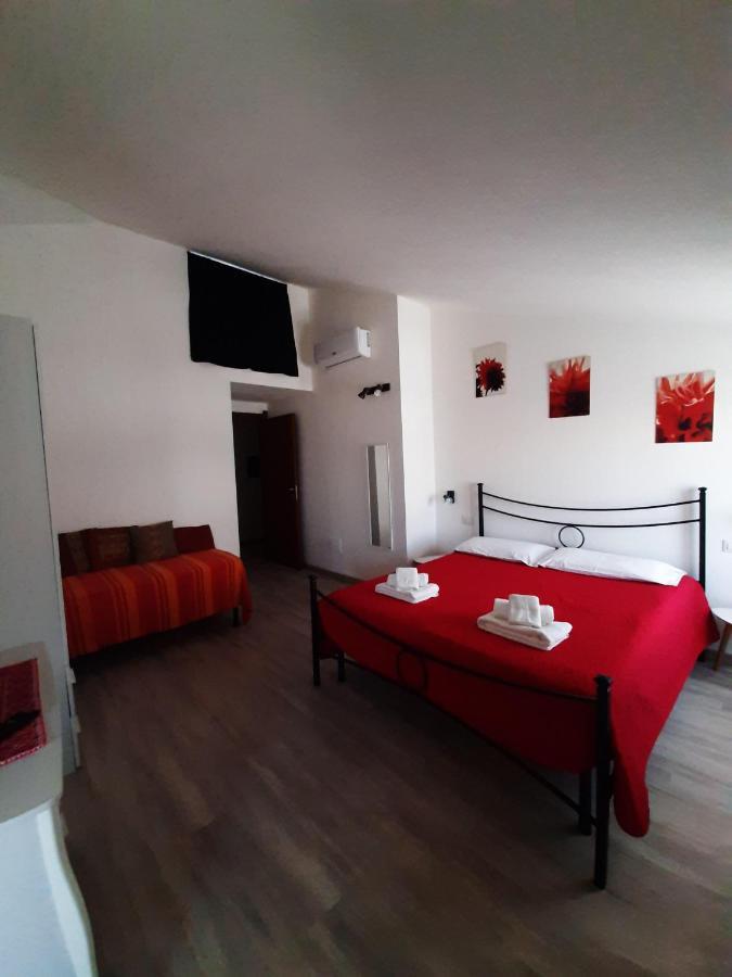 Cuscino E Cappuccino B&B Алгеро Стая снимка